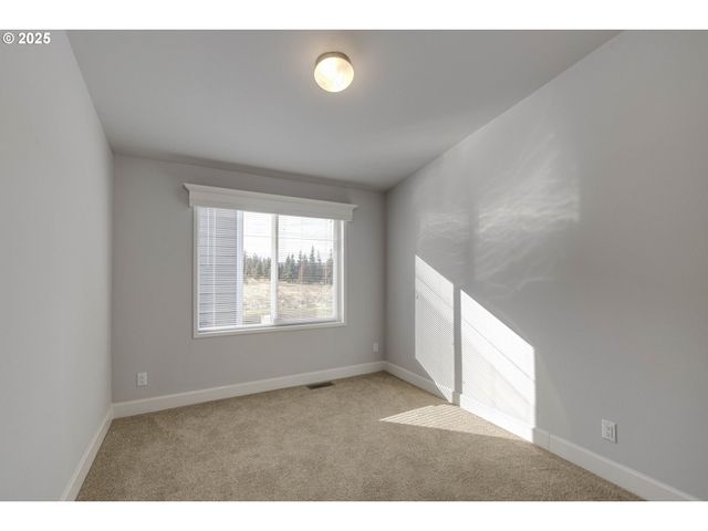 25110 Sw RED PRAIRIE Rd, Sheridan, OR 97378