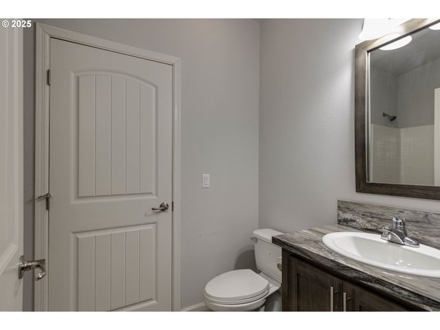 25110 Sw RED PRAIRIE Rd, Sheridan, OR 97378