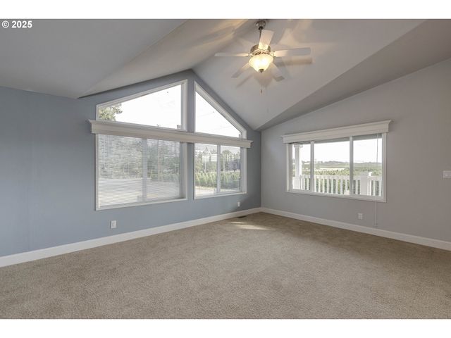 25110 Sw RED PRAIRIE Rd, Sheridan, OR 97378