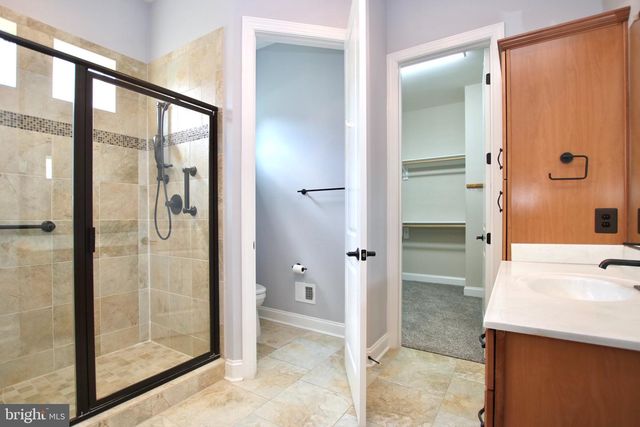 114 TURNSTONE LN, Lake Frederick, VA 22630