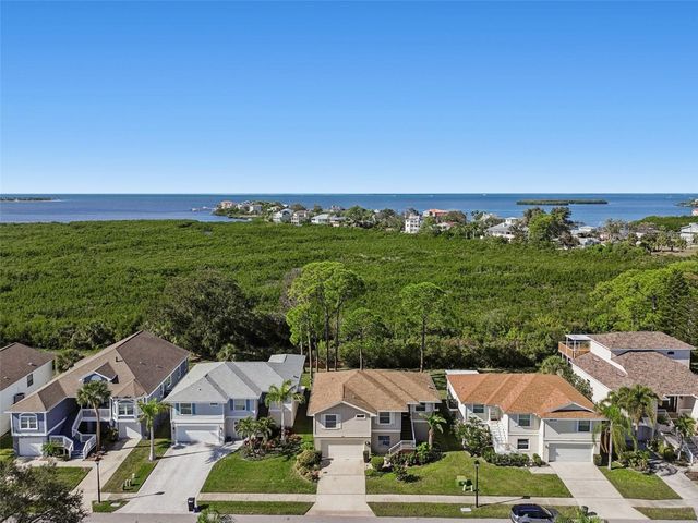 1059 S POINTE ALEXIS DR, Tarpon Springs, FL 34689