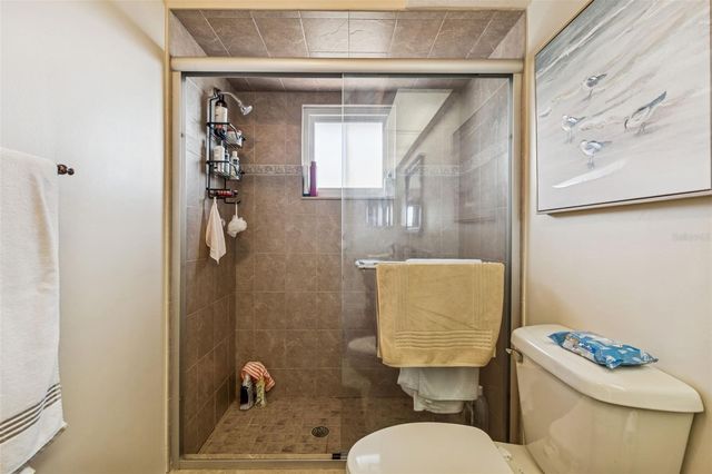 1059 S POINTE ALEXIS DR, Tarpon Springs, FL 34689