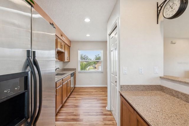 1059 S POINTE ALEXIS DR, Tarpon Springs, FL 34689