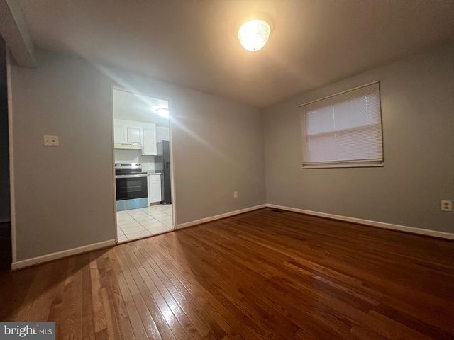 18804 CREEPER LN, Gaithersburg, MD 20879