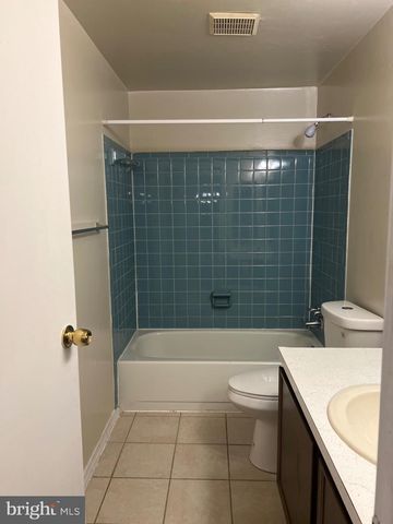 18804 CREEPER LN, Gaithersburg, MD 20879