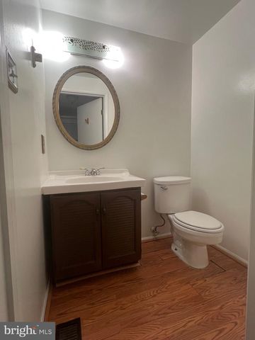 18804 CREEPER LN, Gaithersburg, MD 20879