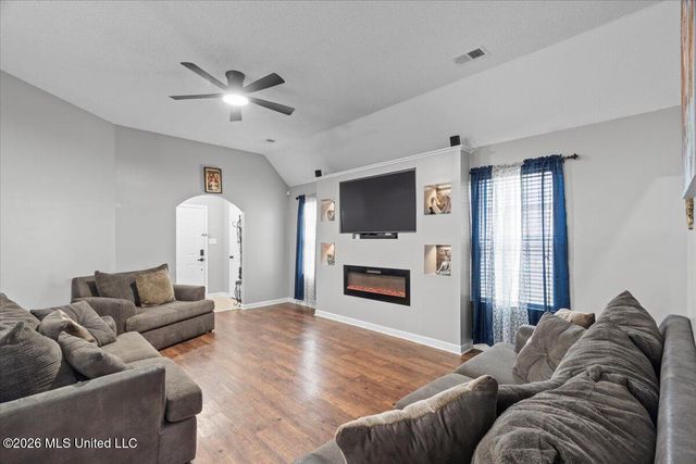 7325 Green Ash Drive, Olive Branch, MS 38654