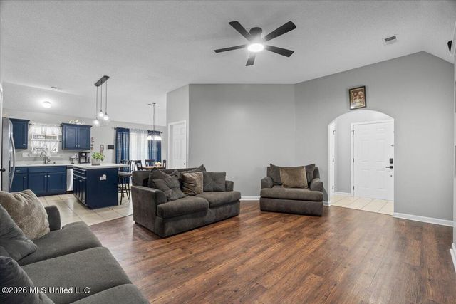 7325 Green Ash Drive, Olive Branch, MS 38654