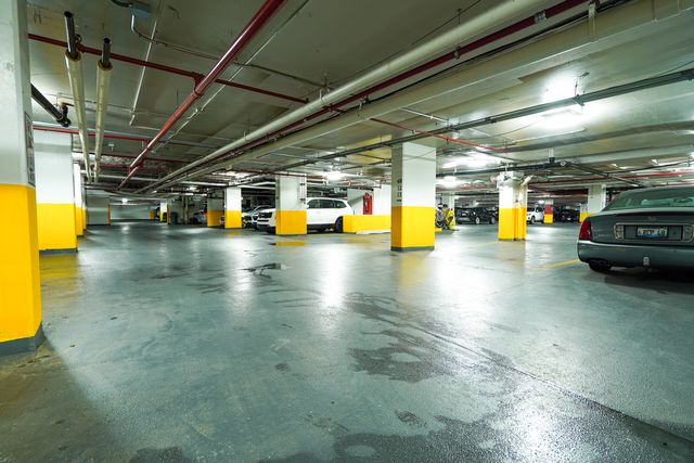 400 E Randolph Street 906, Chicago, IL 60601