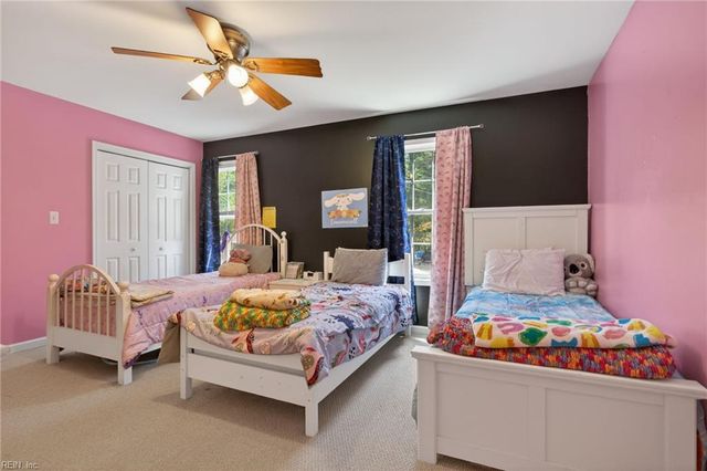 342 Plum DR, Hartfield, VA 23071