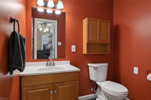 342 Plum DR, Hartfield, VA 23071