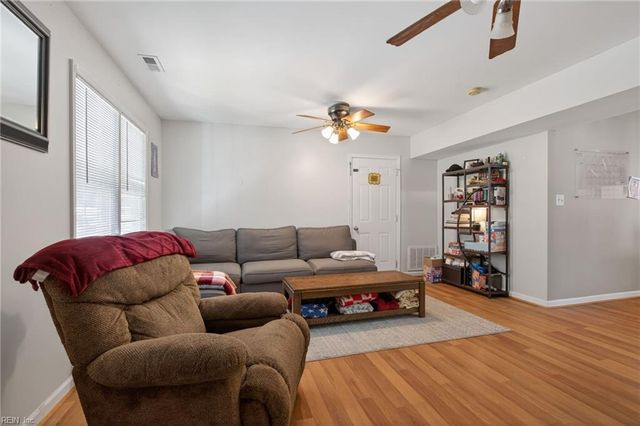 342 Plum DR, Hartfield, VA 23071