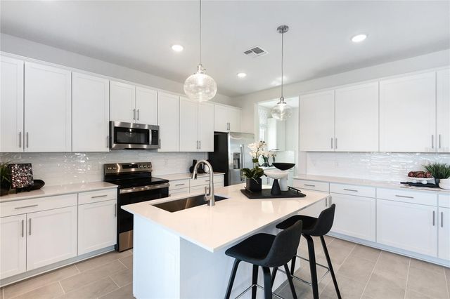 10125 TURNBERRY LANE, Leesburg, FL 34788