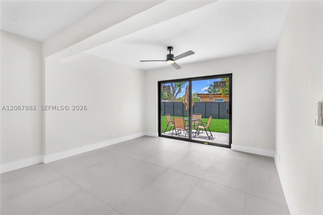 2840 SW 5th St, Fort Lauderdale, FL 33312