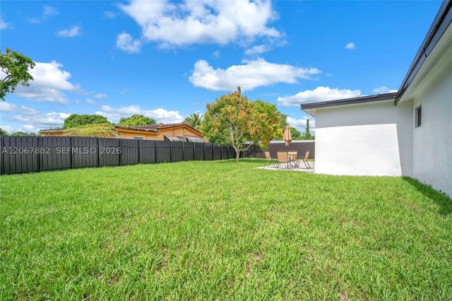 2840 SW 5th St, Fort Lauderdale, FL 33312