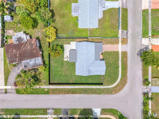 2840 SW 5th St, Fort Lauderdale, FL 33312