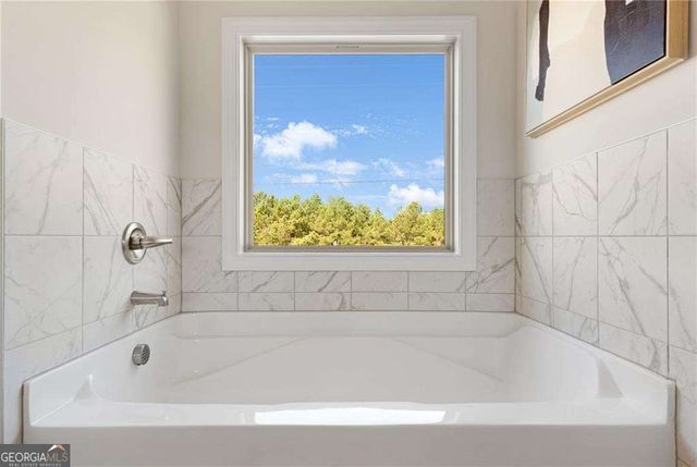 942 Homepark Circle, Buford, GA 30518