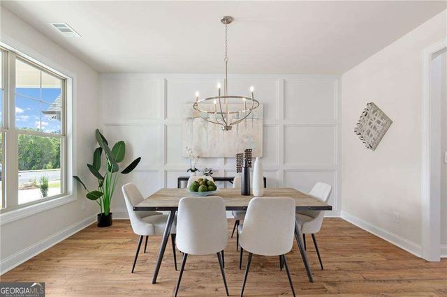 942 Homepark Circle, Buford, GA 30518