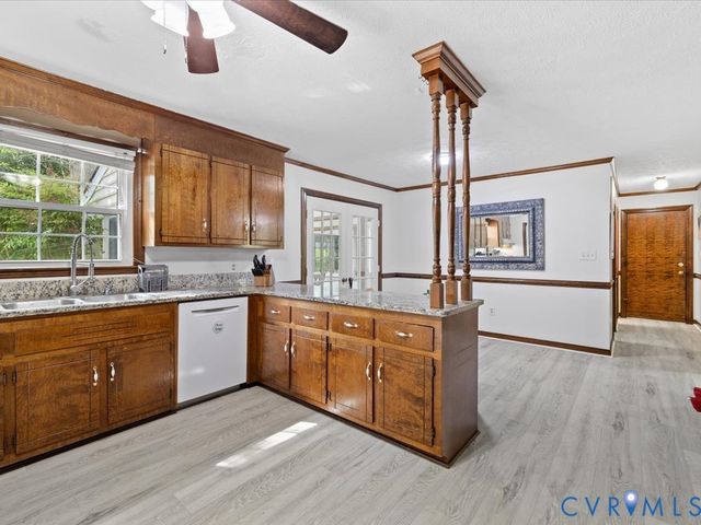 4411 Overridge Dr, Chester, VA 23831