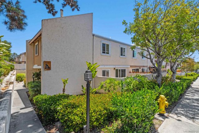 3994 Caminito Patricia, San Diego, CA 92111