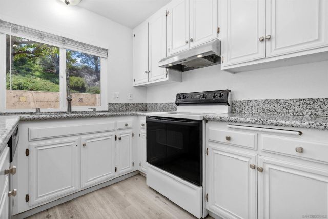 3994 Caminito Patricia, San Diego, CA 92111