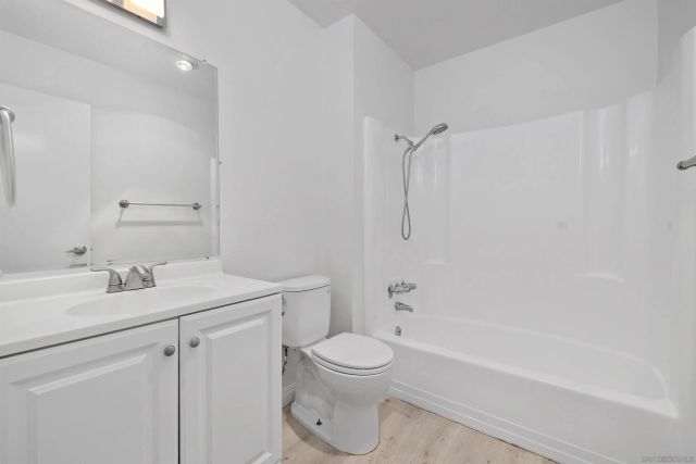 3994 Caminito Patricia, San Diego, CA 92111