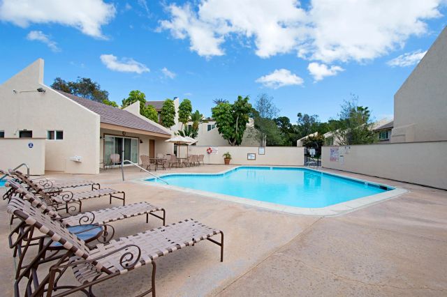 3994 Caminito Patricia, San Diego, CA 92111