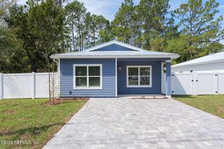 995 DUVAL Street, St. Augustine, FL 32084