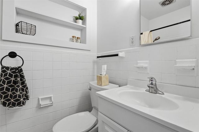 2311 SUNNYSIDE PLACE, Sarasota, FL 34239