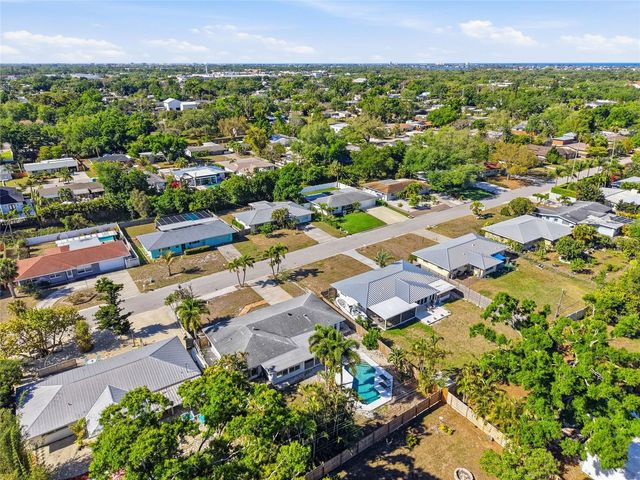 2311 SUNNYSIDE PLACE, Sarasota, FL 34239