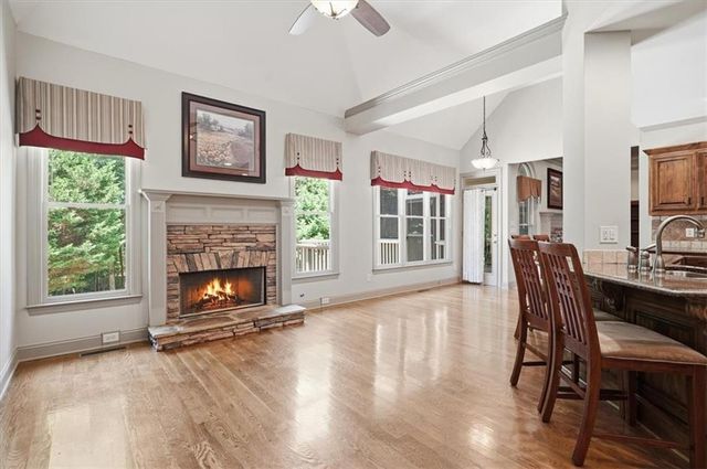 6382 Snelling Mill Road, Flowery Branch, GA 30542