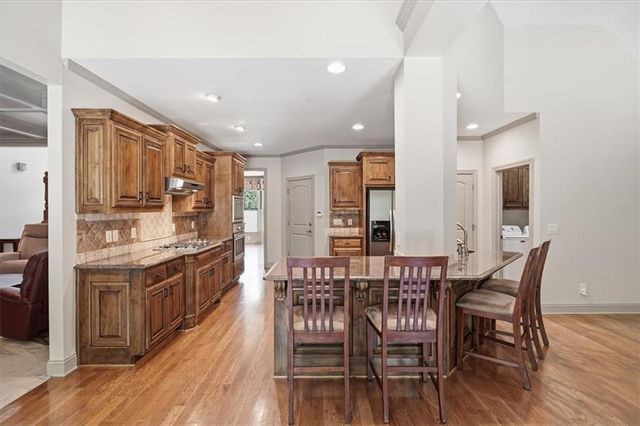 6382 Snelling Mill Road, Flowery Branch, GA 30542