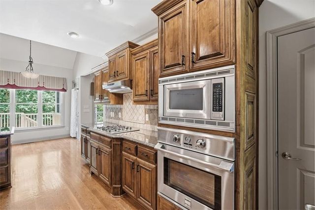 6382 Snelling Mill Road, Flowery Branch, GA 30542