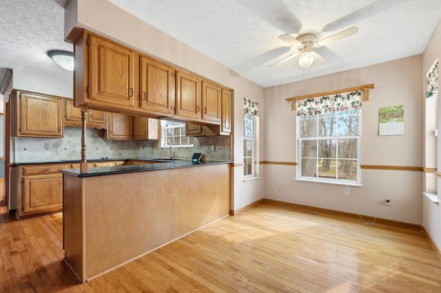 73 Mayfair Way, Huntington, WV 25705