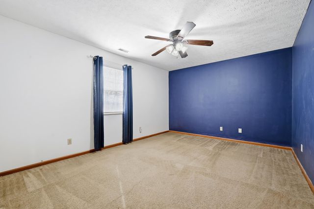 73 Mayfair Way, Huntington, WV 25705