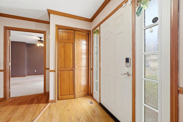 73 Mayfair Way, Huntington, WV 25705