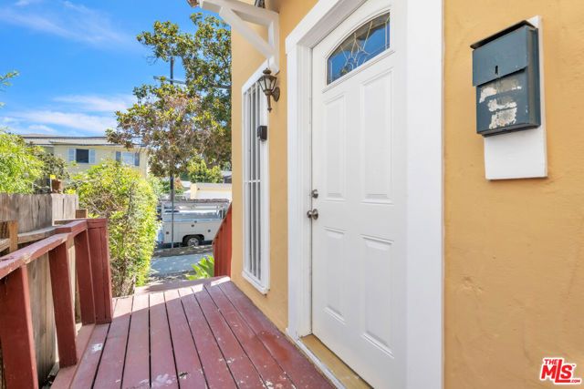 419 N VAN NESS Avenue, Los Angeles, CA 90004