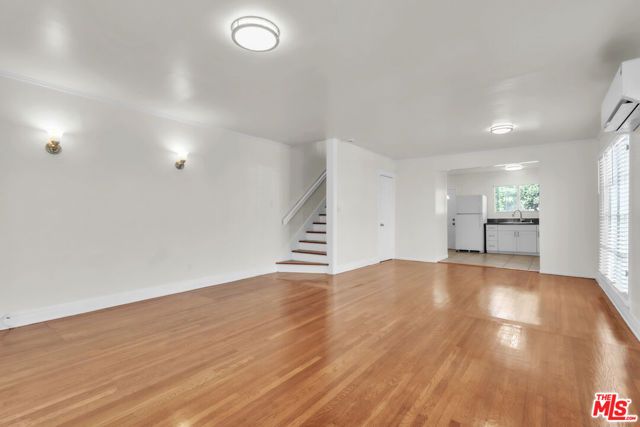 419 N VAN NESS Avenue, Los Angeles, CA 90004
