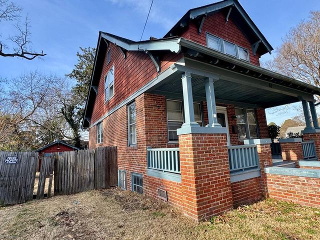 65 Harris RD, Portsmouth, VA 23702