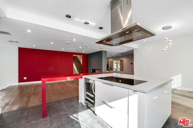 523 E Fairmount Road, Burbank, CA 91501