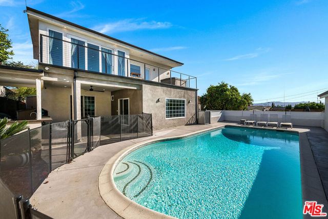 523 E Fairmount Road, Burbank, CA 91501