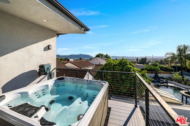 523 E Fairmount Road, Burbank, CA 91501