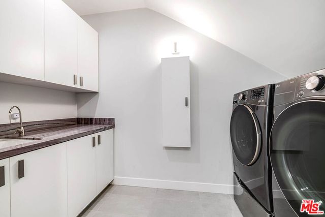 523 E Fairmount Road, Burbank, CA 91501