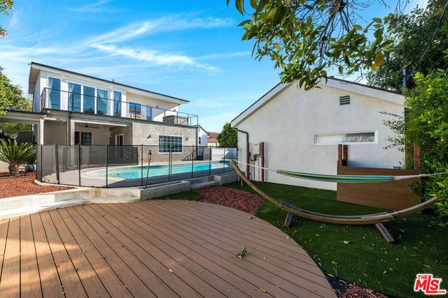 523 E Fairmount Road, Burbank, CA 91501