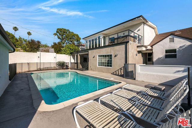 523 E Fairmount Road, Burbank, CA 91501