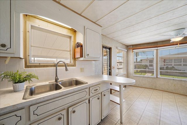 89 DEL RIO DRIVE, Palmetto, FL 34221