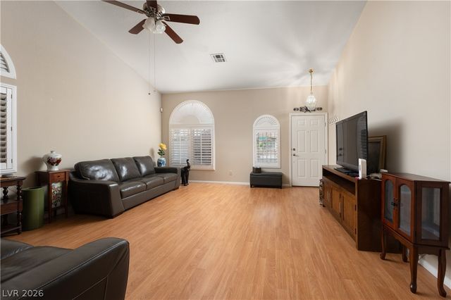 8993 Crystal Lagoon Court, Las Vegas, NV 89147