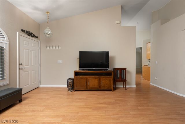 8993 Crystal Lagoon Court, Las Vegas, NV 89147