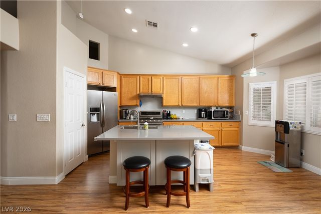 8993 Crystal Lagoon Court, Las Vegas, NV 89147