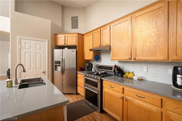 8993 Crystal Lagoon Court, Las Vegas, NV 89147